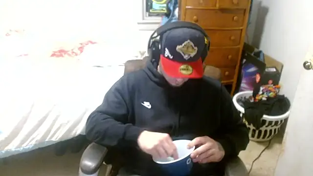 DADDY KANE8--- online show from 04-23-26, 12:01