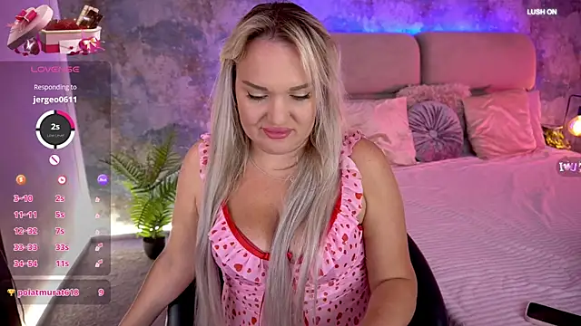 MissyMartinez online show from 10-11-25, 09:52