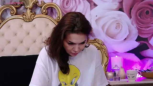 HessaHessy online show from 10-07-25, 04:59