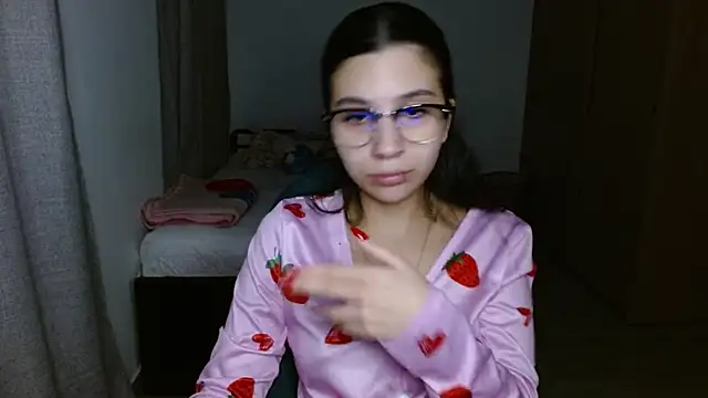 Snapshot of mia__lopez_ chatting on 11-26-25, 02:34 mia lopez online show from 11-26-25, 02:34