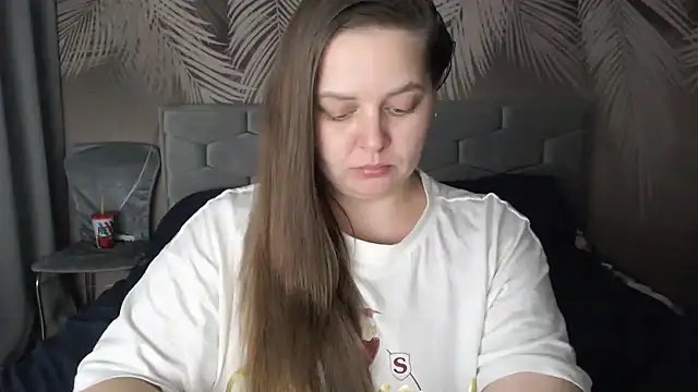 uliastar online show from 01-03-25, 10:09