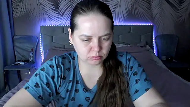 uliastar online show from 02-23-26, 07:17