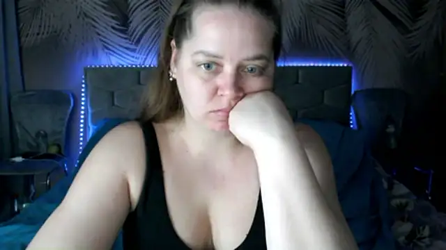 uliastar online show from 03-11-26, 07:47