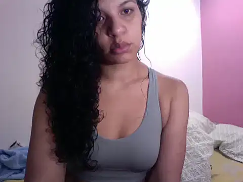 gatubelahot online show from 01-06-25, 02:58