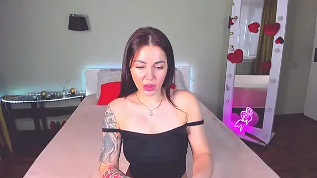 CrazyMilanka online show from 03-02-25, 11:18