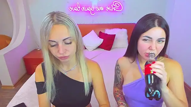 CrazyMilanka online show from 09-22-25, 07:32