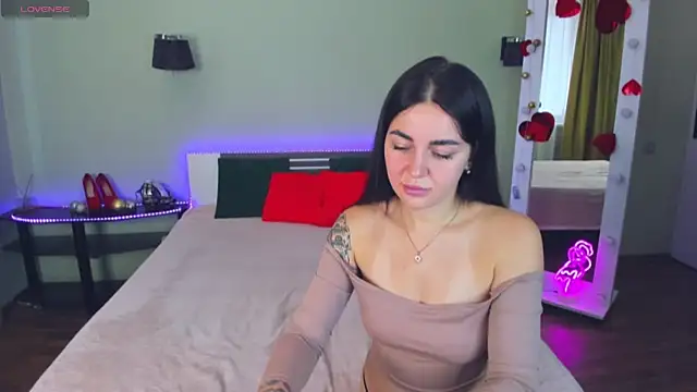 CrazyMilanka online show from 10-05-25, 08:56