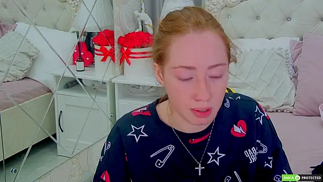 TinaBrook online show from 09-25-25, 04:16