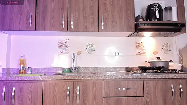 Petit-Rosse online show from 11-06-25, 12:22