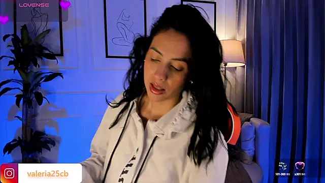 valeriia25  online show from 02-15-25, 01:49