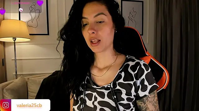 valeriia25  online show from 03-06-25, 11:58