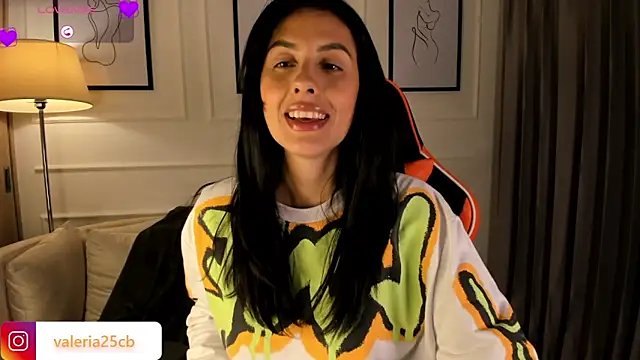 valeriia25  online show from 03-06-25, 10:47