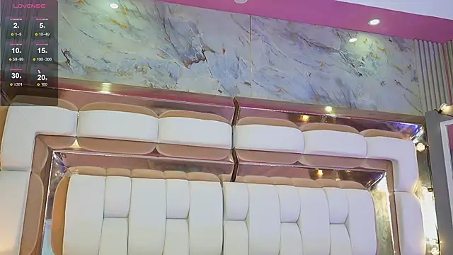 kinkylittlegirll online show from 04-28-26, 02:38