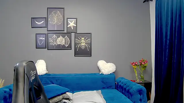 Katewalker  online show from 03-20-25, 12:19