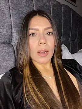 martina contreras online show from 03-11-26, 03:12