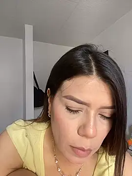 martina contreras online show from 05-24-26, 06:02
