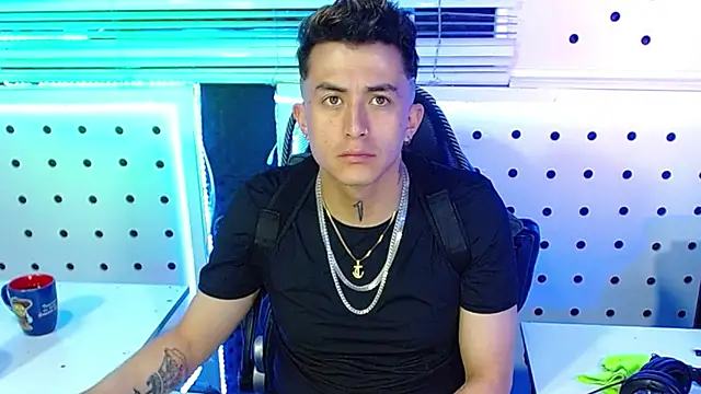 Darko0717 online show from 11-27-25, 11:45