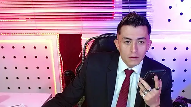 Darko0717 online show from 11-28-25, 01:25