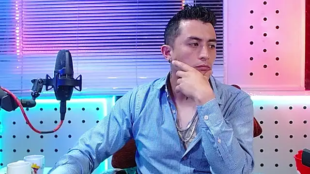 Darko0717 online show from 04-25-26, 04:15