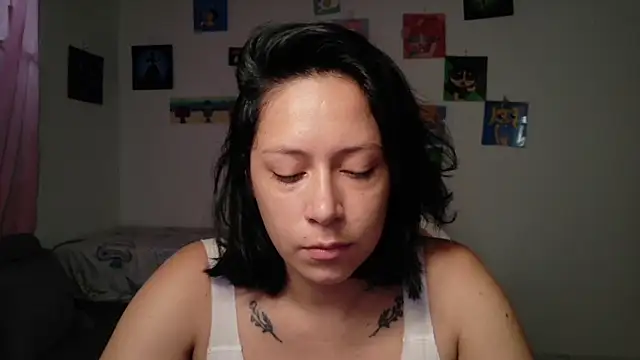 MommyMiaWs online show from 06-04-26, 02:56