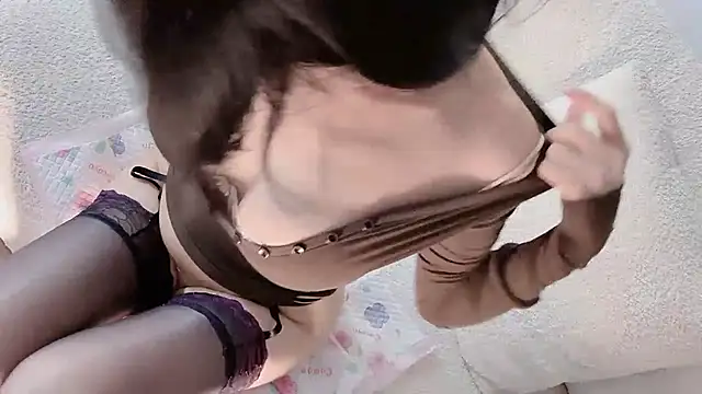 Serena-AU online show from 09-28-25, 02:55