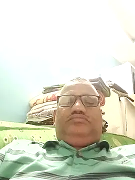 StarPacifist6 online show from 12-24-24, 04:51