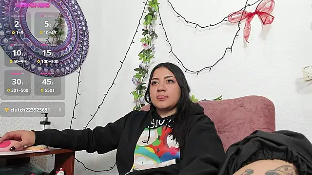 Snapshot of Hanna_moore1 chatting on 12-06-24, 09:46 Hanna moore1 online show from 12-06-24, 09:46