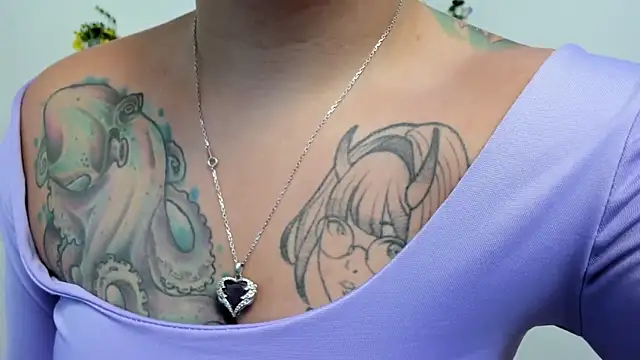 Snapshot of Hanna_moore1 chatting on 02-20-25, 09:20 Hanna moore1 online show from 02-20-25, 09:20