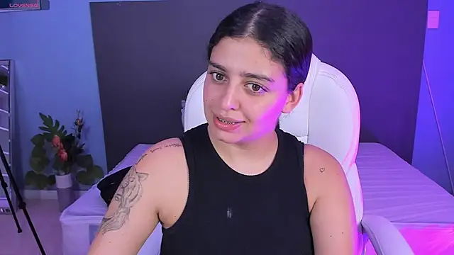 kylie reyes online show from 12-20-24, 08:34