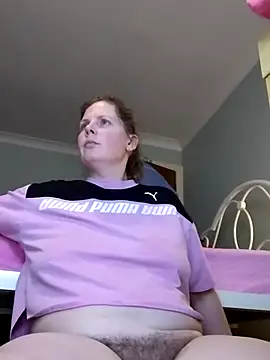 Snapshot of xxSexyBushLinnxx chatting on 01-07-25, 07:38 xxSexyBushLinnxx online show from 01-07-25, 07:38