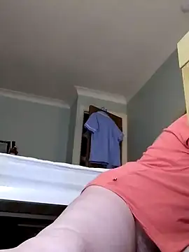 Snapshot of xxSexyBushLinnxx chatting on 01-13-25, 07:42 xxSexyBushLinnxx online show from 01-13-25, 07:42