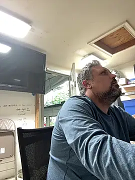 Snapshot of tank32s chatting on 03-15-25, 09:41 tank32s online show from 03-15-25, 09:41