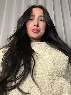 Snapshot of EvaMoet chatting on 12-09-24, 05:40 EvaMoet online show from 12-09-24, 05:40