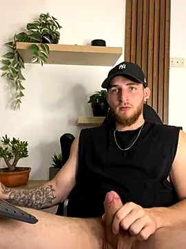 Snapshot of SeanCrawford chatting on 12-19-25, 03:24 SeanCrawford online show from 12-19-25, 03:24