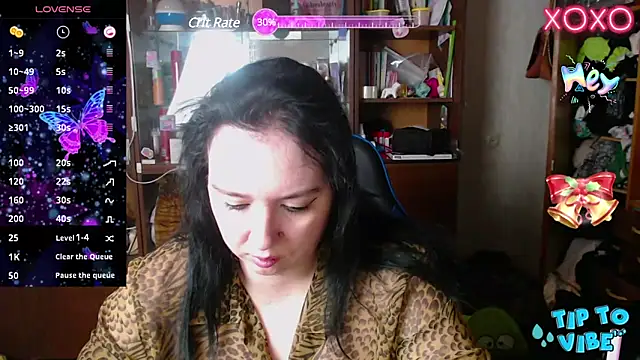 Snapshot of LeonaHarrison chatting on 12-12-24, 10:34 LeonaHarrison online show from 12-12-24, 10:34
