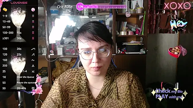 Snapshot of LeonaHarrison chatting on 02-11-25, 04:33 LeonaHarrison online show from 02-11-25, 04:33