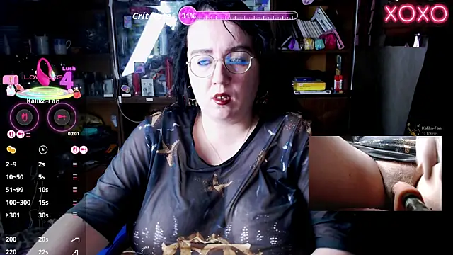 Snapshot of LeonaHarrison chatting on 12-05-25, 11:52 LeonaHarrison online show from 12-05-25, 11:52