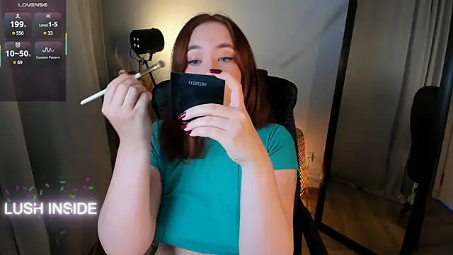 Pretty Alison online show from 11-05-25, 02:17