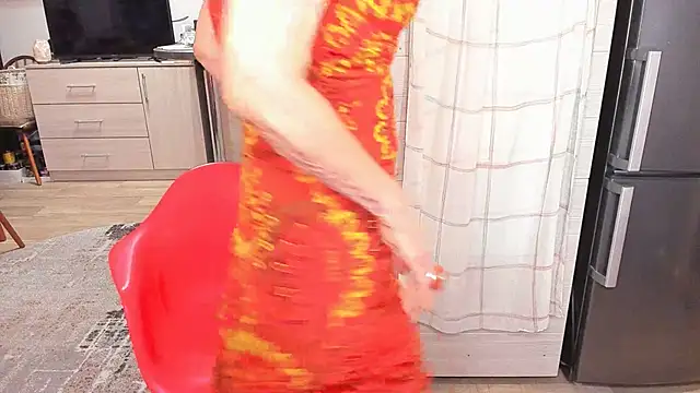 Tina Joness online show from 12-16-25, 08:25