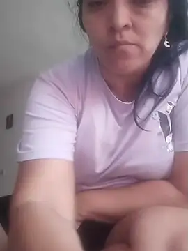 Snapshot of veronica_salas chatting on 02-28-25, 03:04 veronica salas online show from 02-28-25, 03:04