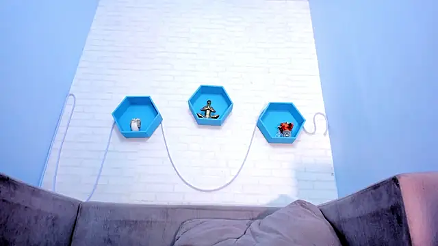 Snapshot of veronica_salas chatting on 03-21-25, 09:01 veronica salas online show from 03-21-25, 09:01