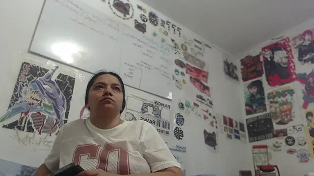 Snapshot of veronica_salas chatting on 06-08-26, 11:10 veronica salas online show from 06-08-26, 11:10