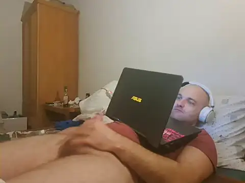 dilosan12345 online show from 02-07-25, 08:31