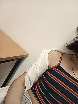 xxmoxxx online show from 06-25-26, 04:45
