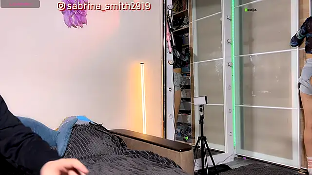 sabrinasmith23 online show from 09-25-25, 06:44