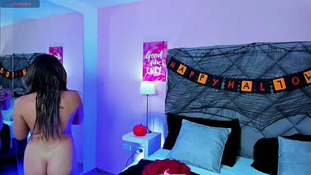 TaylorEvanss online show from 10-02-25, 07:43