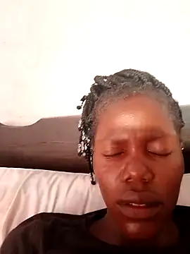 Slender-simple1 online show from 12-14-25, 04:40