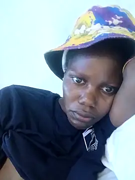 Slender-simple1 online show from 12-16-25, 04:34