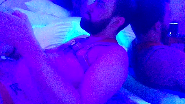 Snapshot of Fr4nk1eFFuxxx chatting on 12-13-24, 07:47 Fr4nk1eFFuxxx online show from 12-13-24, 07:47