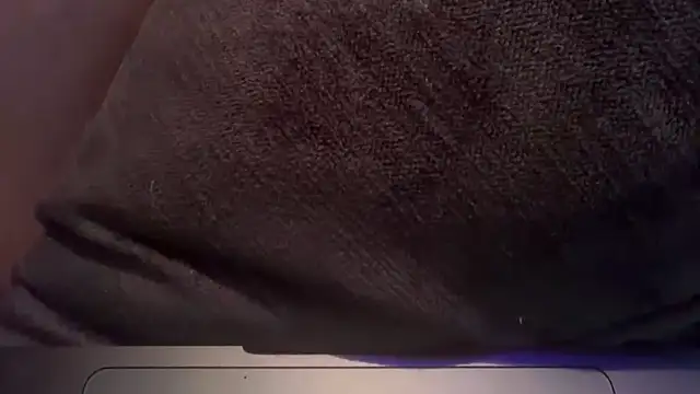 Snapshot of Fr4nk1eFFuxxx chatting on 02-16-25, 04:09 Fr4nk1eFFuxxx online show from 02-16-25, 04:09